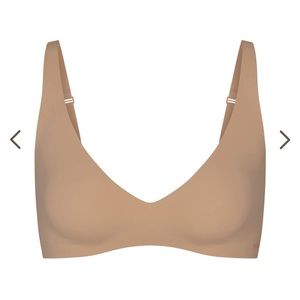 SKIMS Naked Plunge Bra - Clay, size L